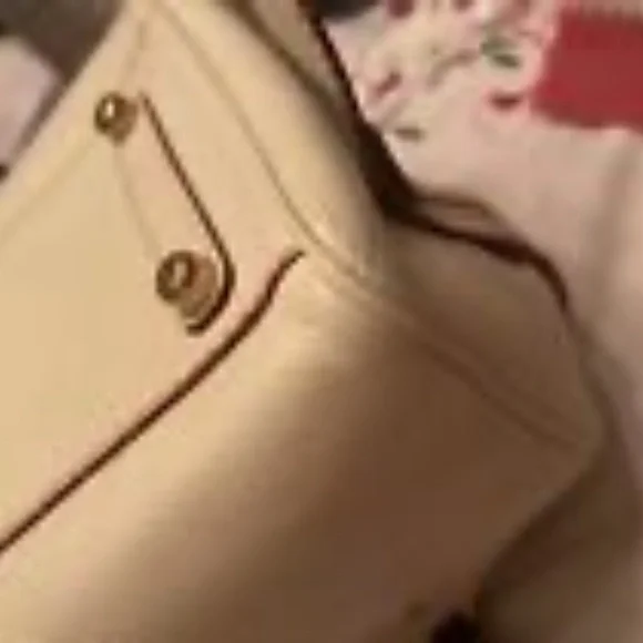 EUC Coach 1941 Rogue Satchel Pebble Leather Chalk/Brass - Picture 11 of 16